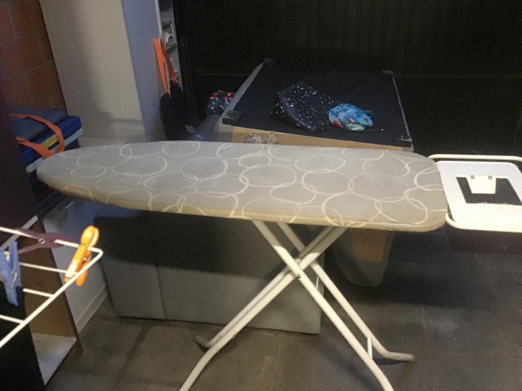 Grote strijk plank brabantia, Enlèvement