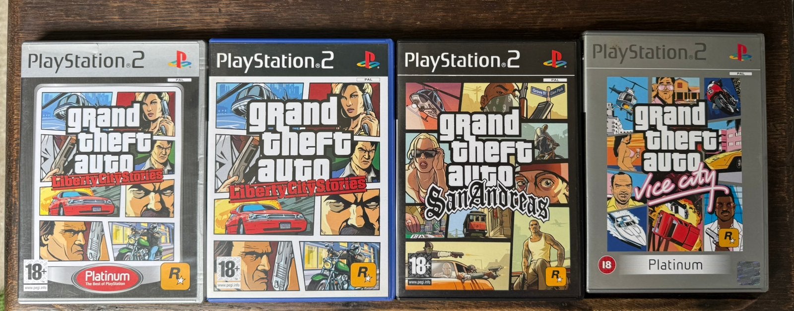 PS2 Grand theft auto Vice city - San Andreas - Liberty city, Consoles de jeu & Jeux vidéo, Enlèvement ou Envoi, Comme neuf