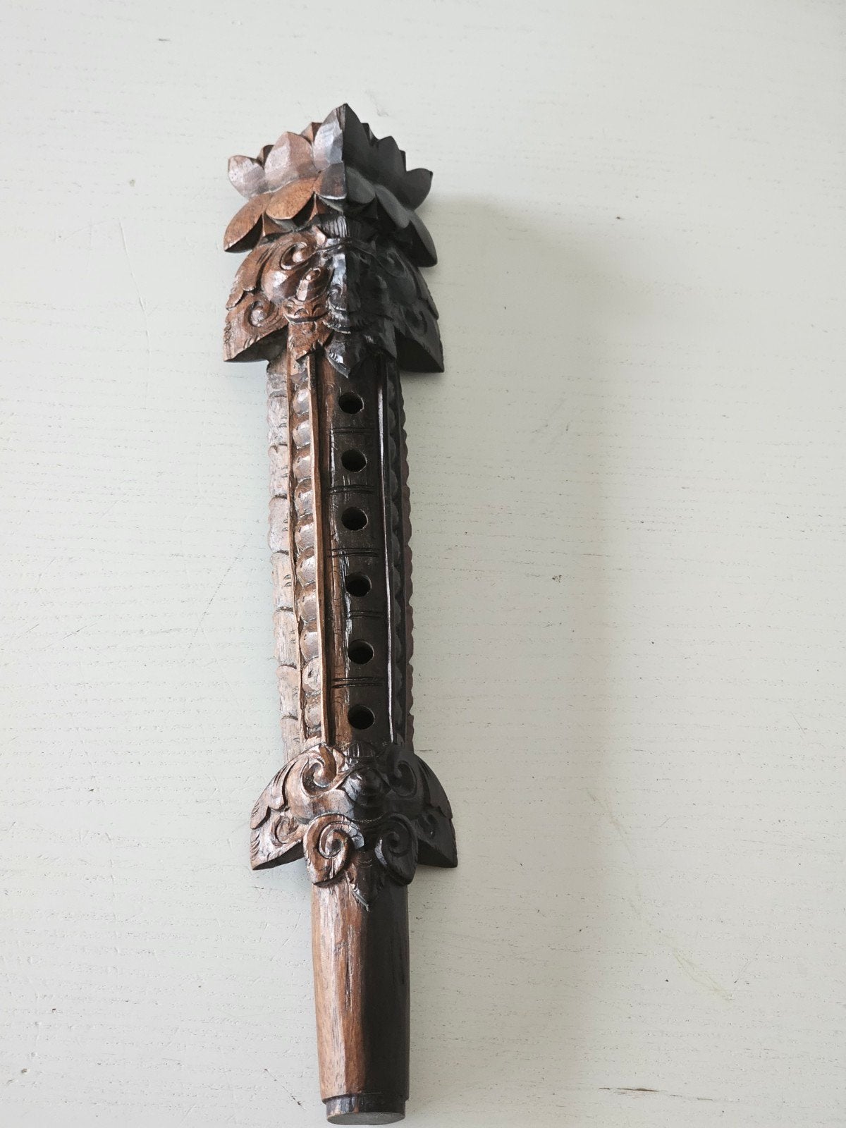 Aziatische ringfluit houtsnijwerk Bali 33cm, Antiek en Kunst, Ophalen of Verzenden