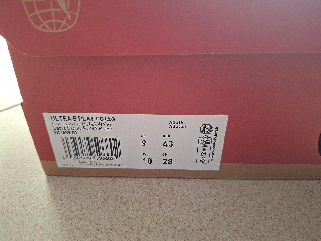 Chaussure football, Neuf, Taille XL, Enlèvement, Chaussures