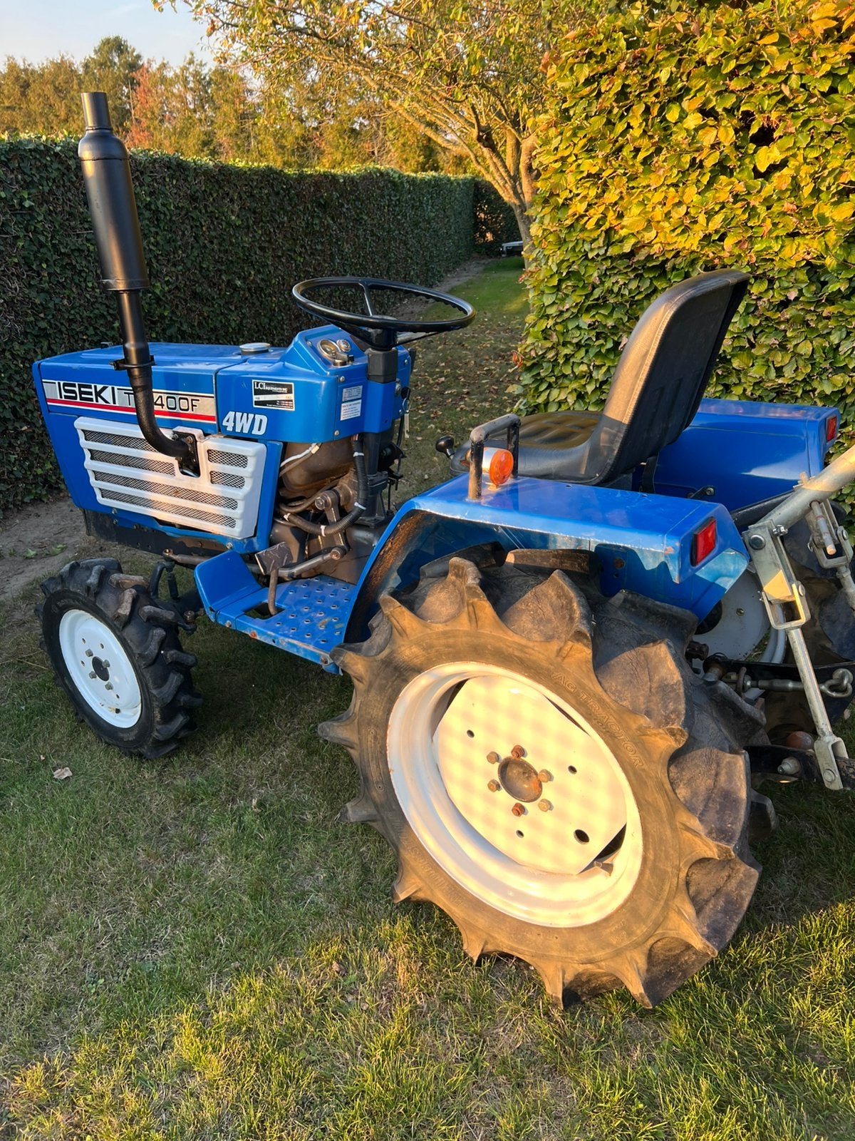 Iseki TU1400f avec sentier, Articles professionnels, Enlèvement
