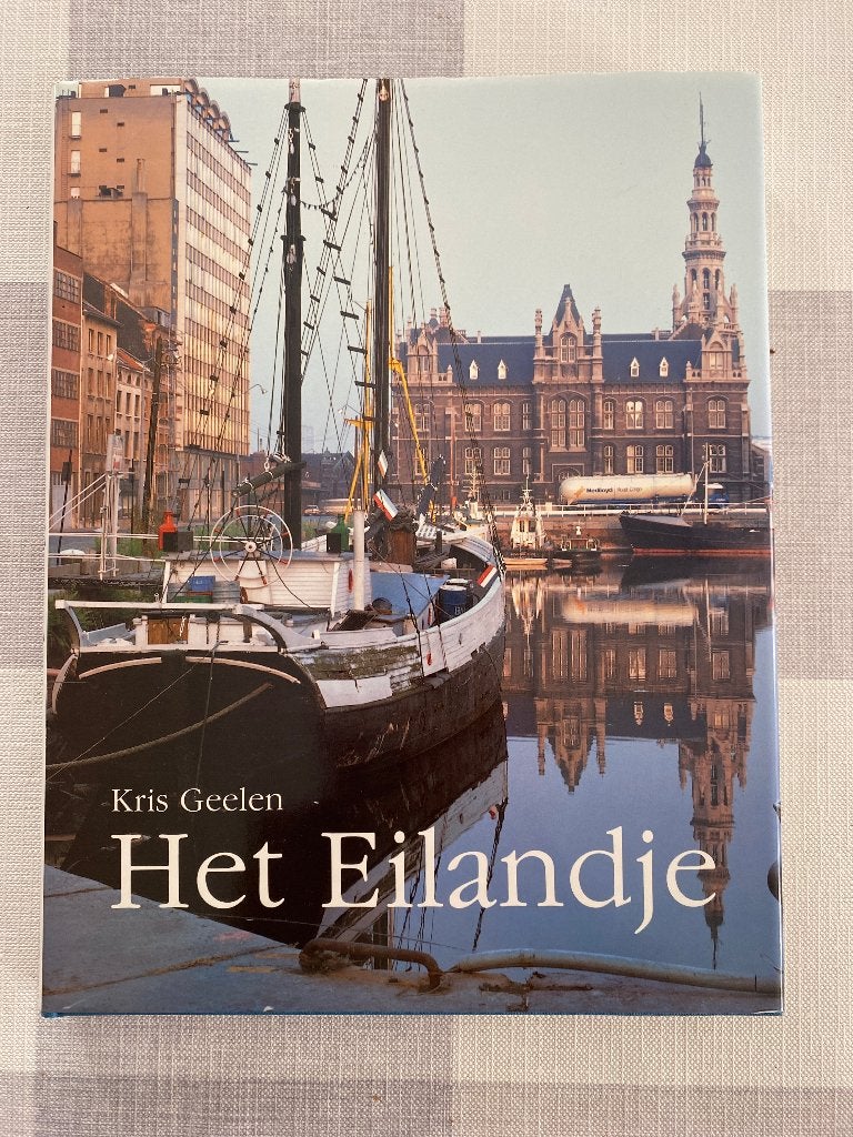 Oud boek „Het Eilandje” van Chris Geelen, Ophalen of Verzenden, Zo goed als nieuw, Chris Geelen