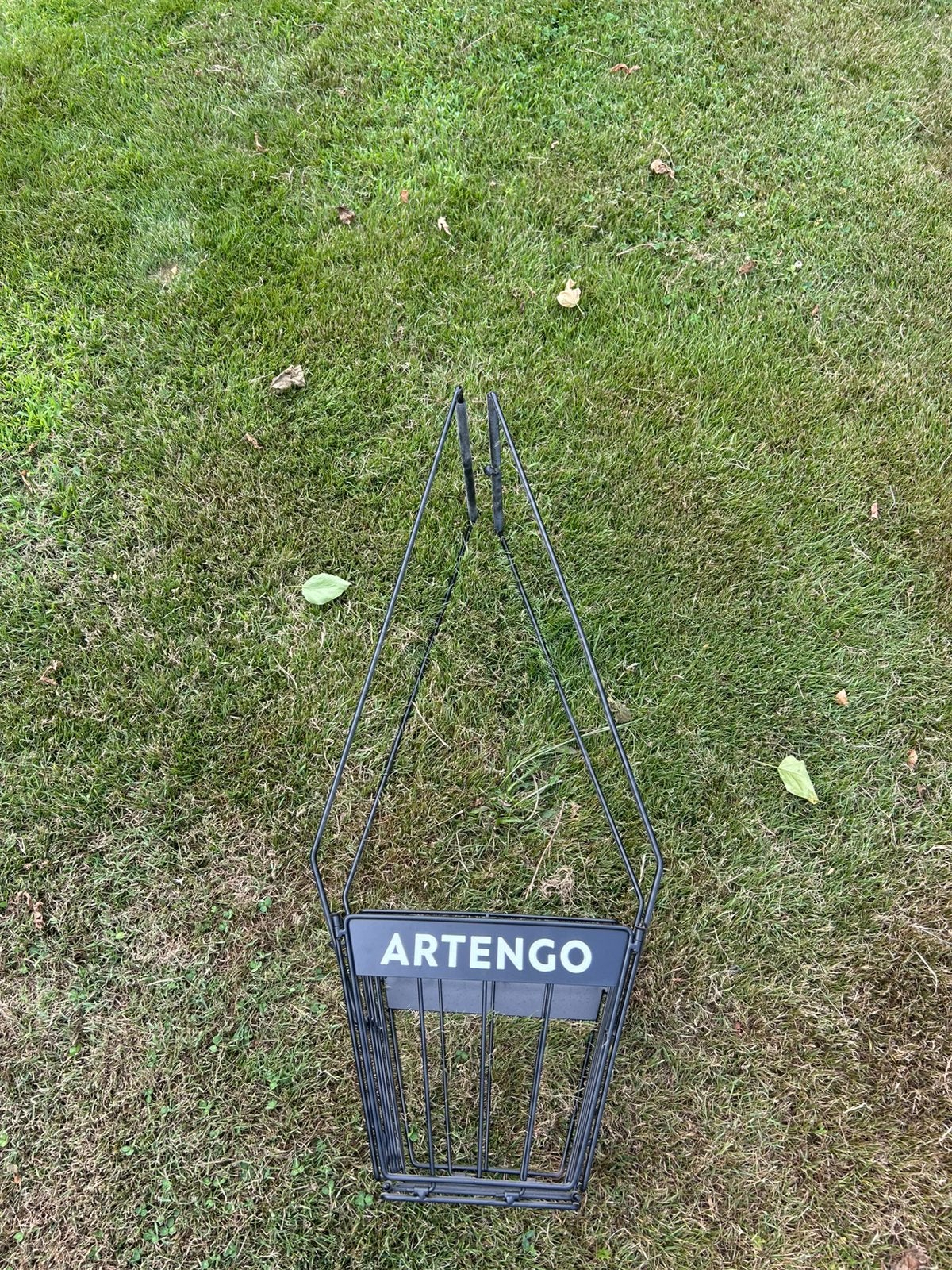 Artengo tennisballenmand / ballenverzamelaar – Goede staat, Sports & Fitness, Tennis, Enlèvement, Neuf, Balles, Autres marques