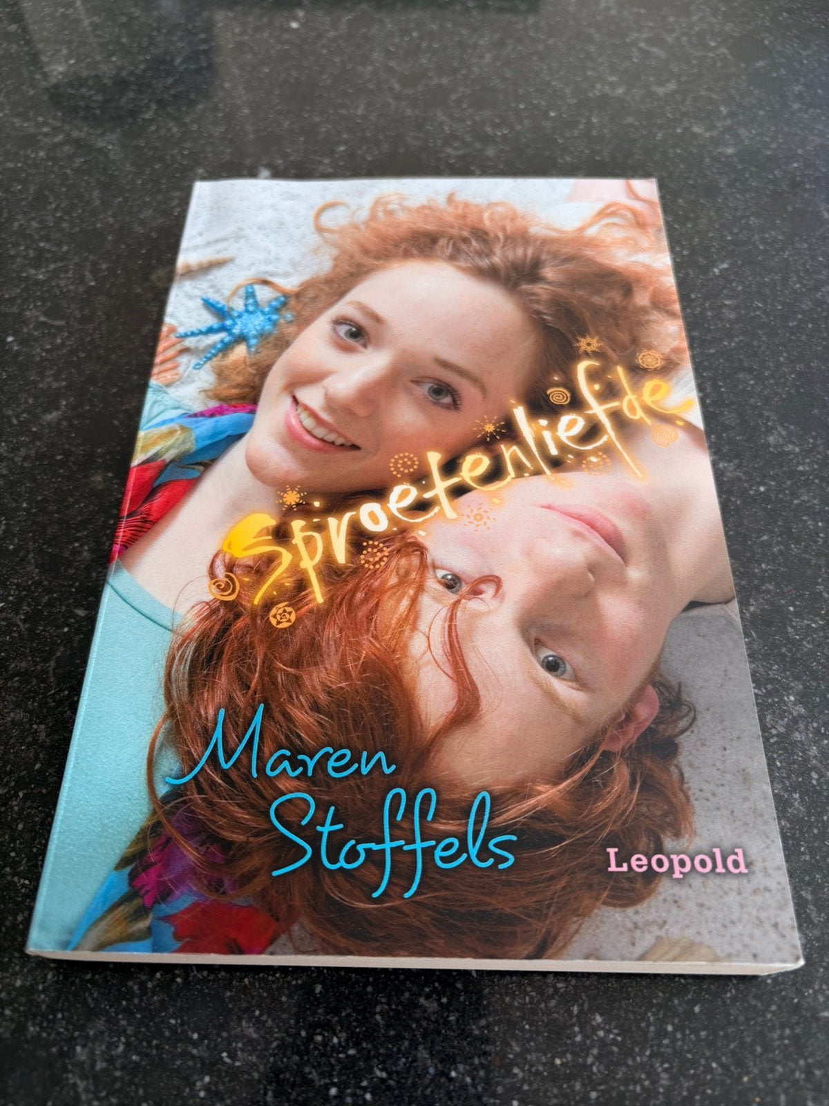 Maren Stoffels - Sproetenliefde, Maren Stoffels, Ophalen of Verzenden, Zo goed als nieuw, Fictie