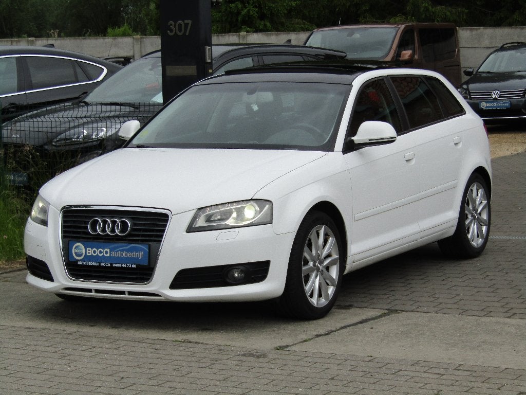 Audi A3 1.6 TDI, Auto's, Voorwielaandrijving, Stof, Zwart, 4 cilinders