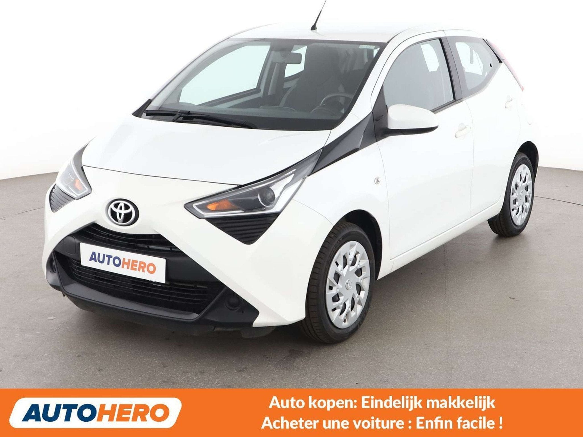 Toyota Aygo 1.0 VVT-i X-Play (année de construction 2021), Autos, 118 g/km, Achat, 998 cm³, Euro 6