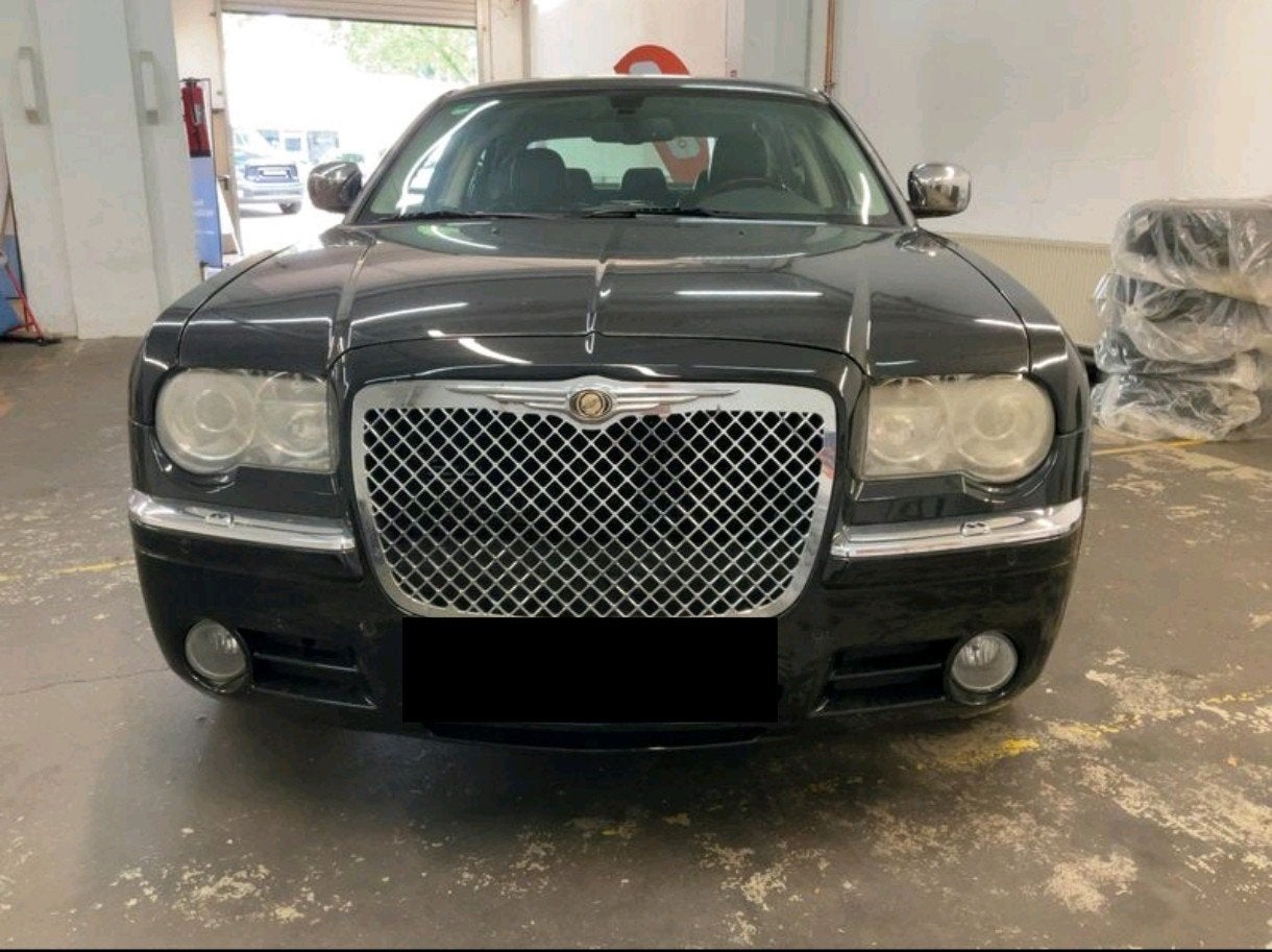 Chrysler 300C 3.5 V6 flexfuel TVA récupérable, Autos, Cuir, Achat, Ordinateur de bord, Noir