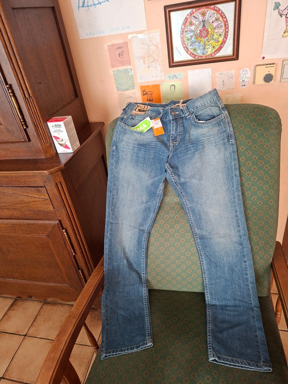 Jeans fille Hema. Taille 14 ans., Enlèvement ou Envoi, Fille
