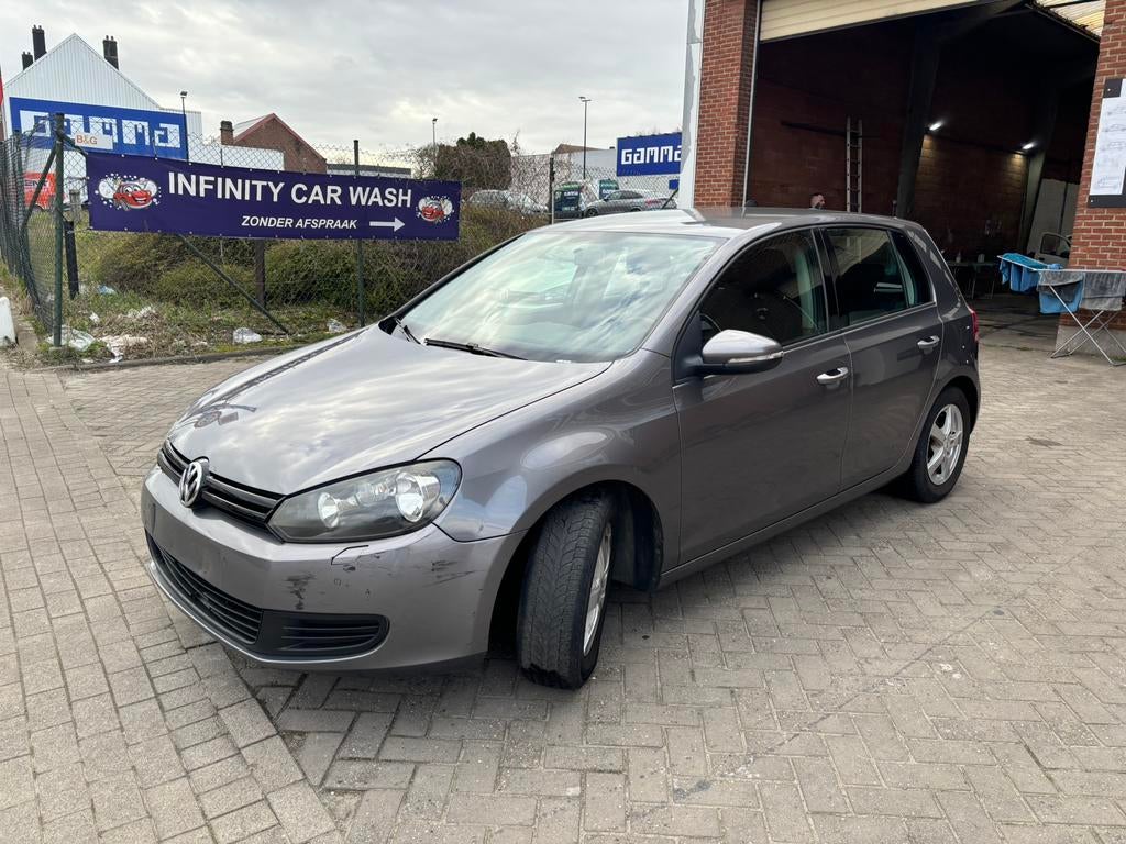 Golf 6 1,6TDI 2010 GPS AIRCO EURO5 300.000KM DIESEL, Autos, Volkswagen, Entreprise, Boîte manuelle, Noir, 5 portes