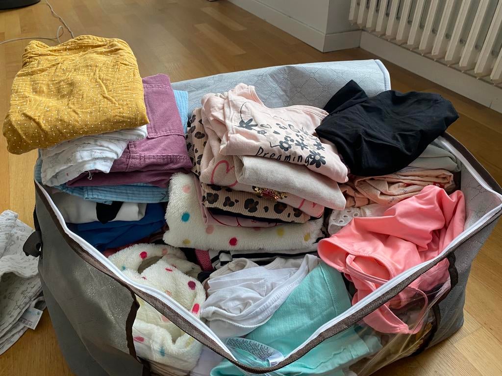 Lot vêtements enfant : 4 à 6 ans, Enlèvement, Utilisé