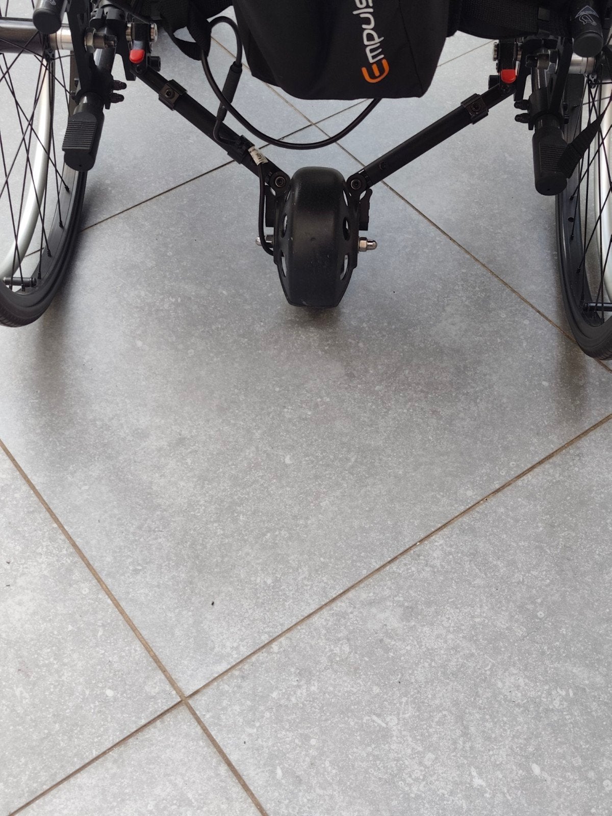 chaise motorisé pour PMR, Diversen, Rolstoelen, Ophalen, Inklapbaar, Zo goed als nieuw, Elektrische rolstoel