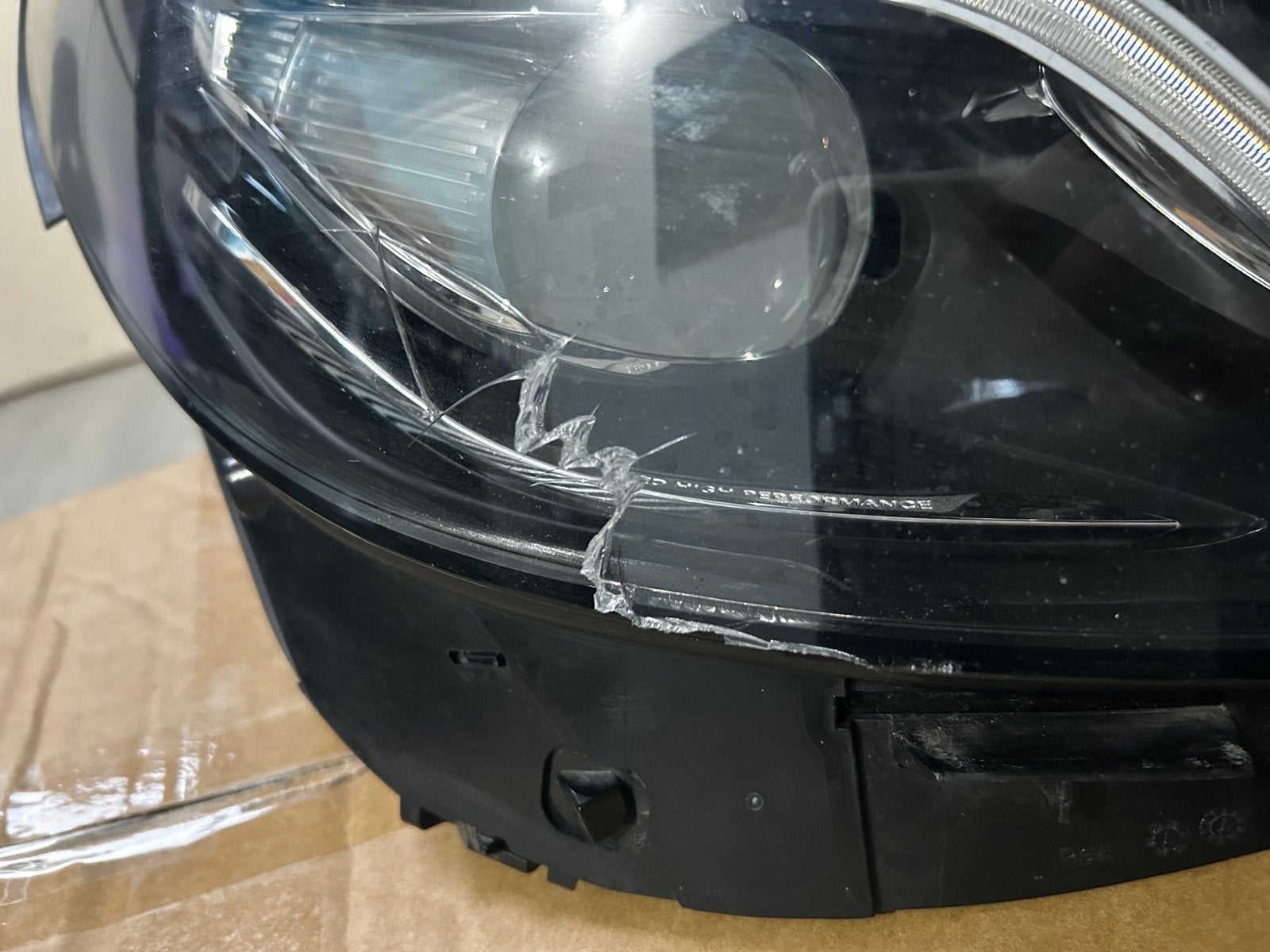 Phare droit pour Mercedes Classe E W213 2020, Enlèvement ou Envoi, Utilisé, Mercedes-Benz