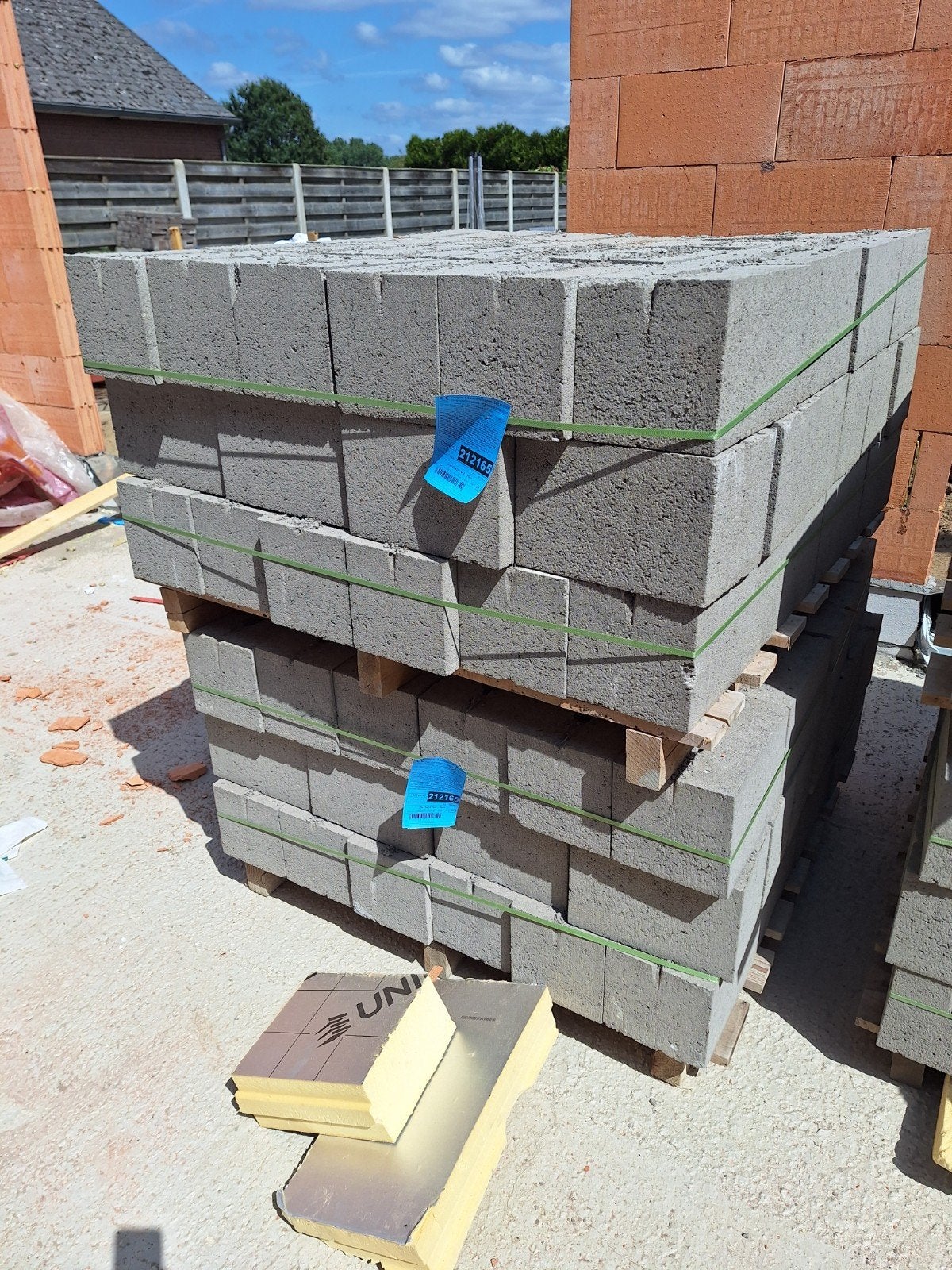 Nieuwe volle betonblokken – 29  19  19 cm, Ophalen