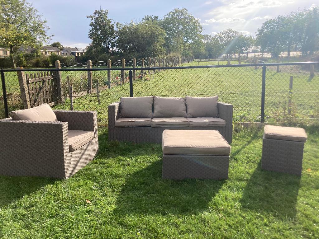 Tuinset, Tuin en Terras, Tuinsets en Loungesets, Gebruikt, Tuinset, Kunststof, 4 zitplaatsen, Bank, Bijzettafel, Ophalen