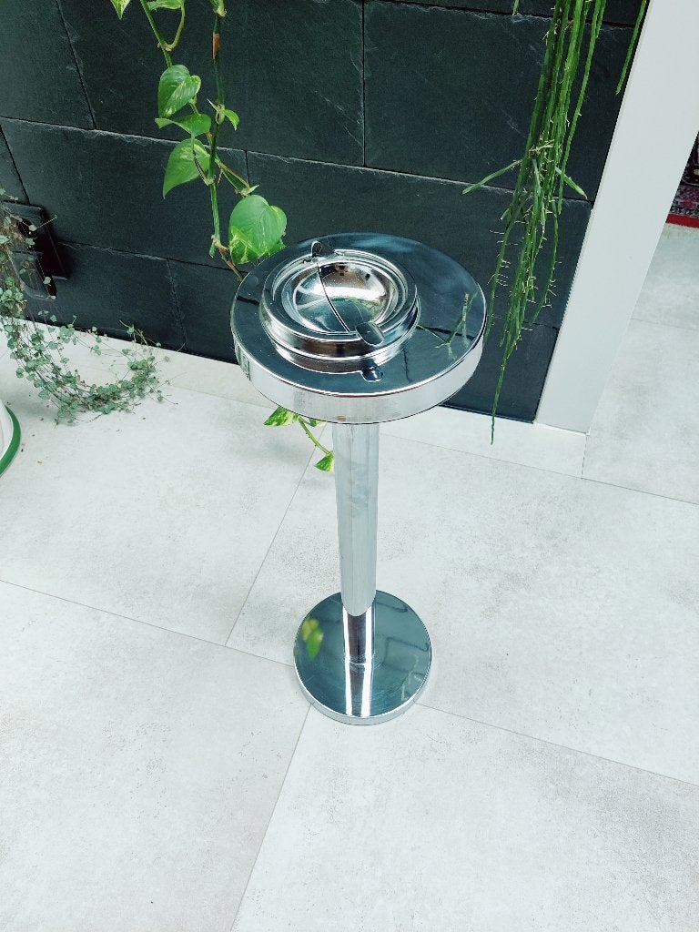 Staande chrome asbak, Verzamelen, Ophalen of Verzenden, Huis en Inrichting