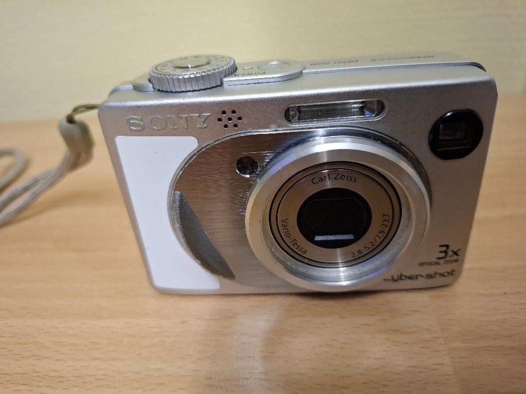 Digitaal fototoestel Sony DSC-W1, Audio, Tv en Foto, Fotocamera's Digitaal, Ophalen, Compact, Zo goed als nieuw, 5 Megapixel