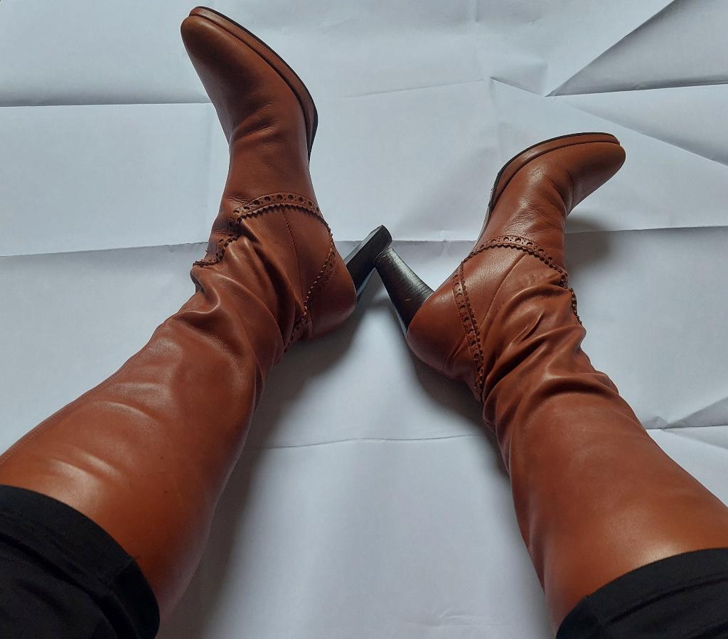 795C* VOLTAN sexy bruine volledig leren laarzen (41), Kleding | Dames, Schoenen, Hoge laarzen, Bruin, Verzenden, Voltan