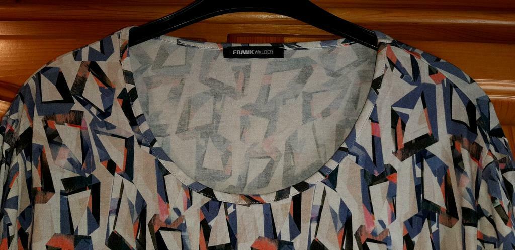 Chemisier femme taille 48 Frank Walder neuf, Vêtements | Femmes, Enlèvement, Neuf, Taille 46/48 (XL) ou plus grande