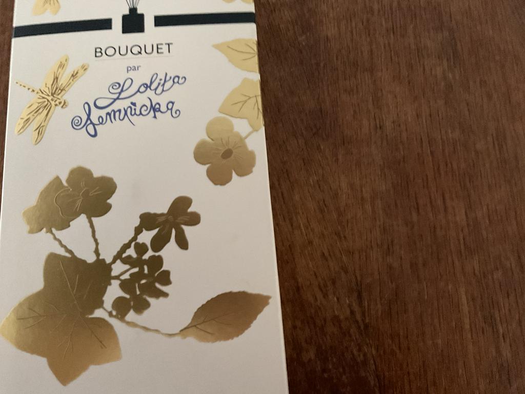 BOUQUET par Lolita Lempika, Boeken, Ophalen of Verzenden