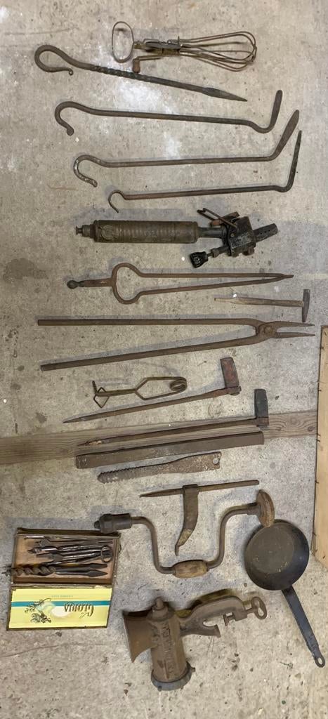 Oud ambachtelijk materiaal slot boormachine, Enlèvement ou Envoi