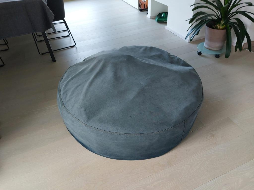 Poef - Ikea Posig, Huis en Inrichting, Zetels | Voetbanken en poefs, Ophalen, Rond, 100 tot 125 cm, Zo goed als nieuw
