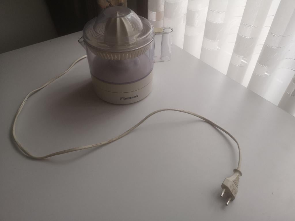Elektrische citruspers, Elektronische apparatuur, Juicers, Ophalen of Verzenden, Citruspers