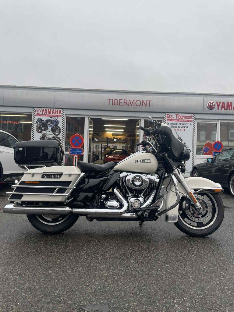 Harley Davidson Road King Police, Motos, Permis Moto A, Tourisme, Entreprise, Plus de 35 kW