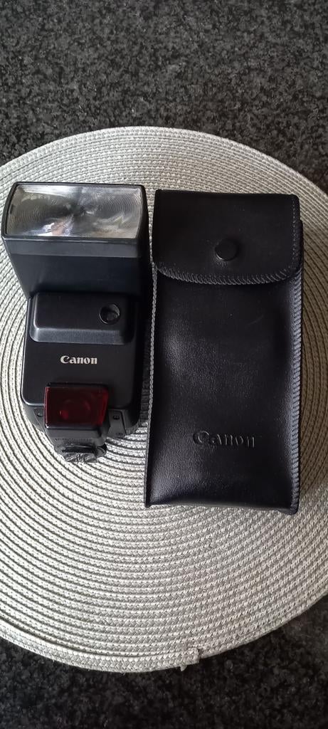 Flash Canon inclinable., Enlèvement ou Envoi, Comme neuf, Canon, Inclinable