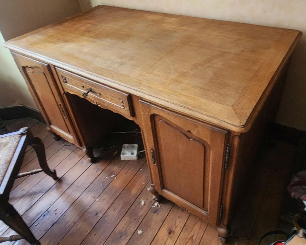 bureau en chêne style Louis XV, Enlèvement