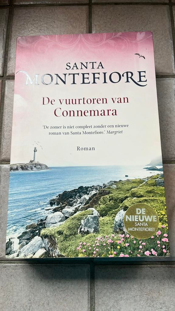 Santa Montefiore - De vuurtoren van Connemara, Livres, Littérature, Comme neuf, Enlèvement ou Envoi