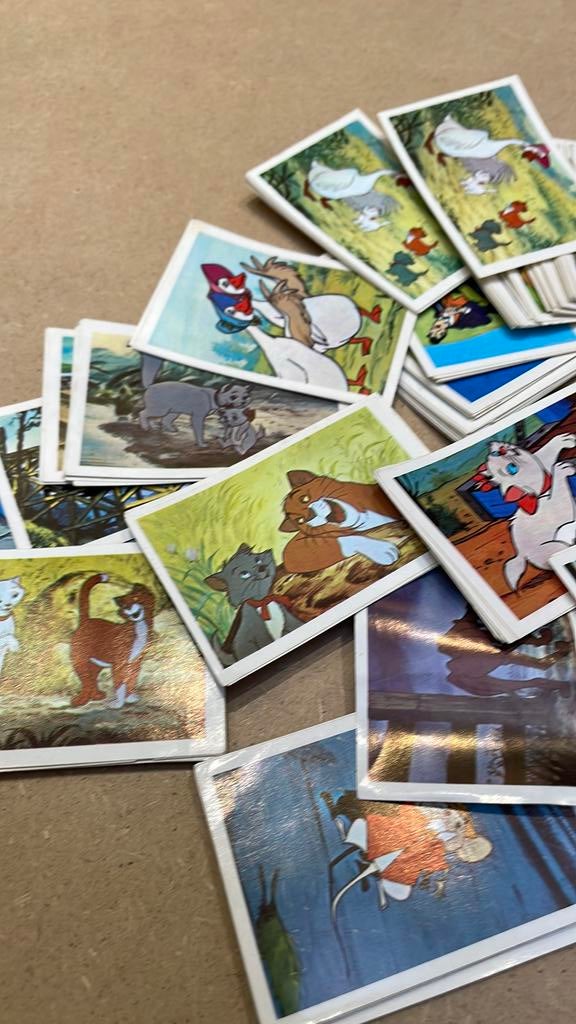 Crevettes pour l'album The Aristocats 1972, Collections, Autocollants, Utilisé, Enlèvement ou Envoi