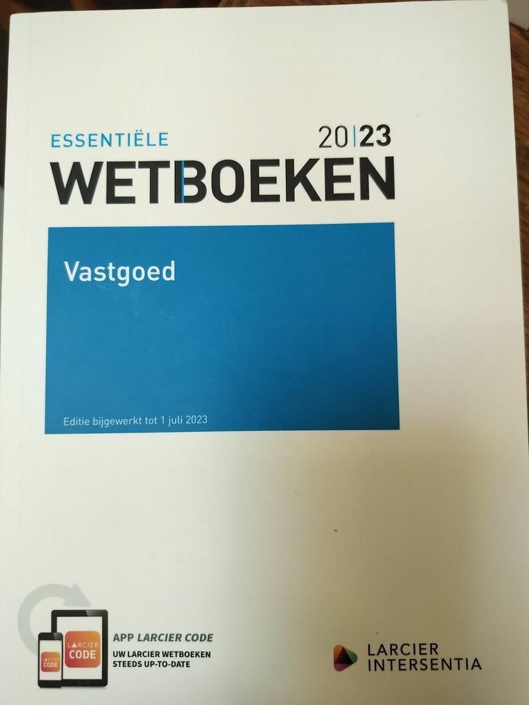 Essentiële wetboeken - Vastgoed, Ophalen of Verzenden, Zo goed als nieuw