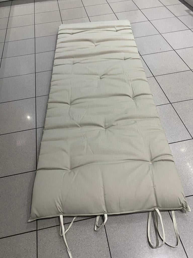 Futon matras (massage) amper gebruikt, Ophalen, Nieuw