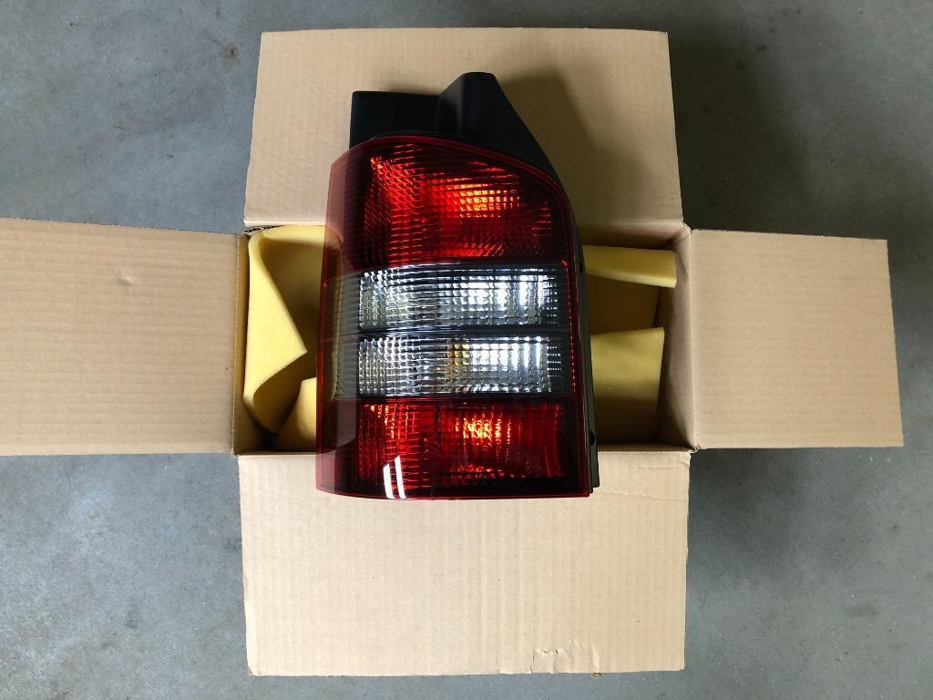 Feux arrière gauche VOLKSWAGEN T5, Autos : Pièces & Accessoires, Enlèvement, Volkswagen