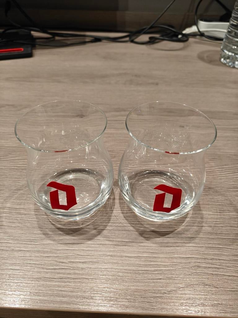 2 Duvel glazen Brasil Rhum Edition. Logo 1 vd 2 misdrukt, Ophalen of Verzenden