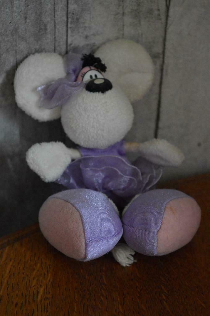 Diddlina ballerina paars met zuignap 19 cm, Verzamelen, Diddl, Ophalen of Verzenden, Diddlina, Gebruikt, Knuffel