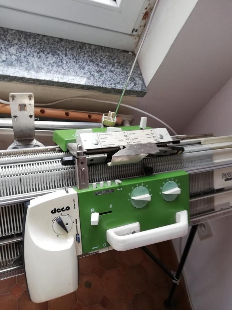 Machine à tricoter, Articles professionnels, Enlèvement