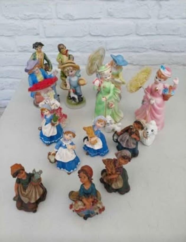 Figurines en résine et faïence de 8 à 12 cm. 20€ le lot, Enlèvement, Comme neuf, Autres types