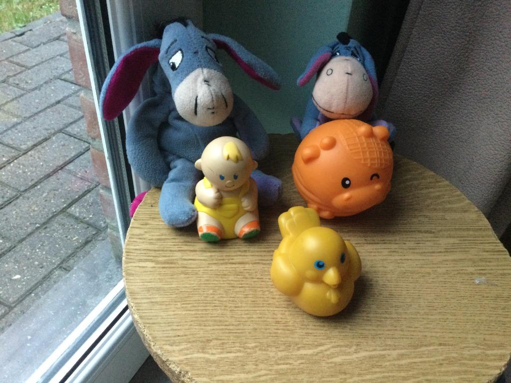 LOT DE JEUX ET PELUCHES"DISNEY" POUR BEBE, Enlèvement ou Envoi