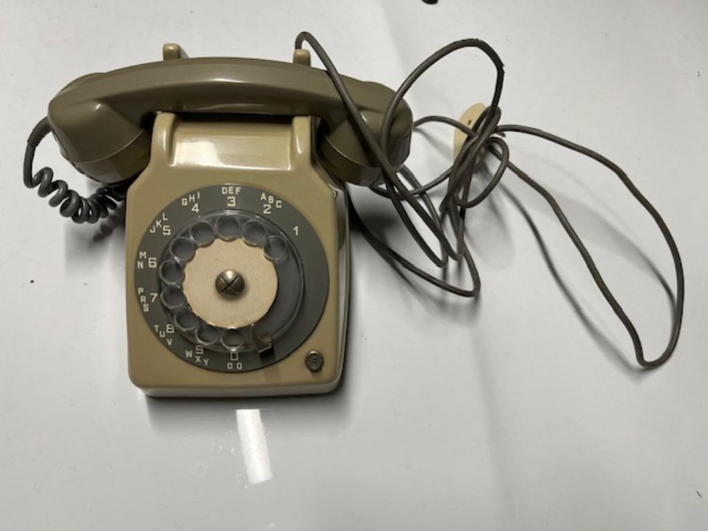 Téléphone à cadran, Enlèvement, Utilisé, Avec cadran rotatif