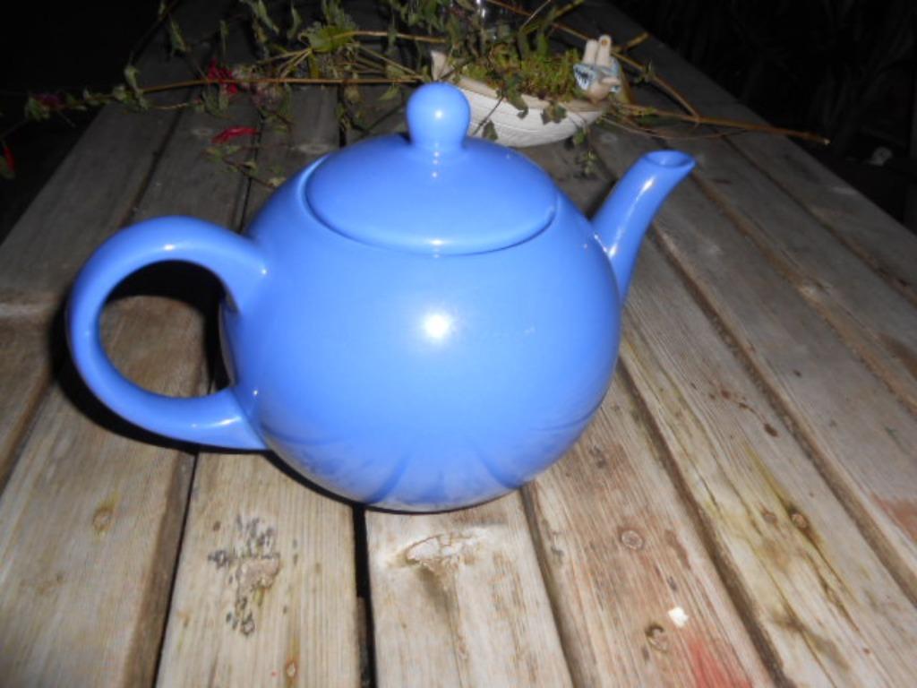 théière bleue Ø 14cm en céramique neuve, Enlèvement ou Envoi, Neuf, Céramique
