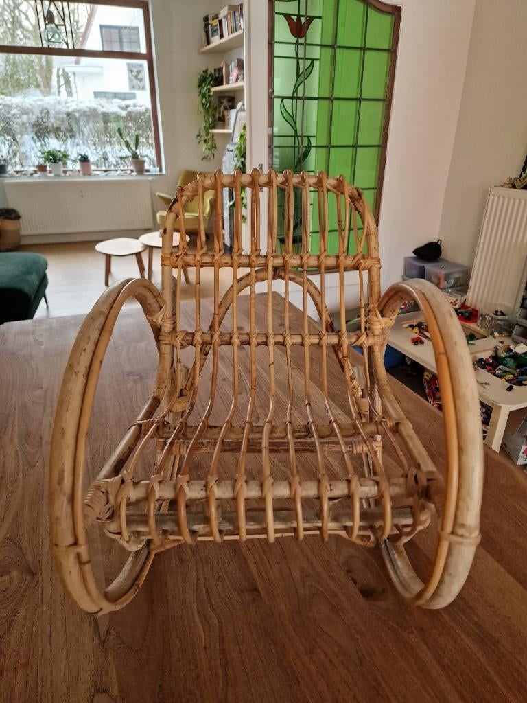 Rotan schommelstoel (kinderen), Ophalen