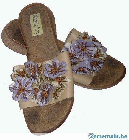 mule sandale talon liège,fleurs mauve-beige 37 confortable, Vêtements | Femmes, Enlèvement ou Envoi, Porté, Autres types