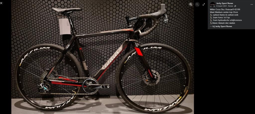 Wilier Cento1 Cross Disc (medium), Fietsen en Brommers, Fietsen | Racefietsen, Zo goed als nieuw, Heren, 10 tot 15 versnellingen