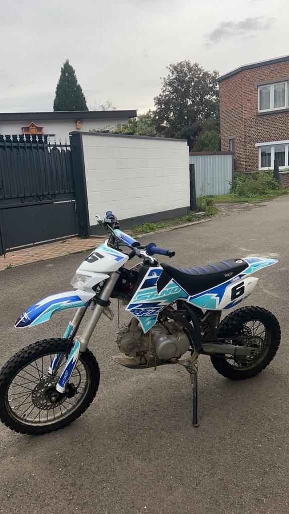 Crosse 150cc, Enlèvement, Comme neuf