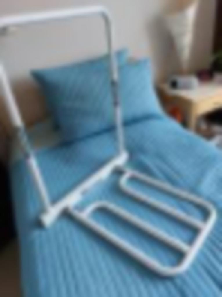 Bedbeugel, Ophalen, Zo goed als nieuw, Matras