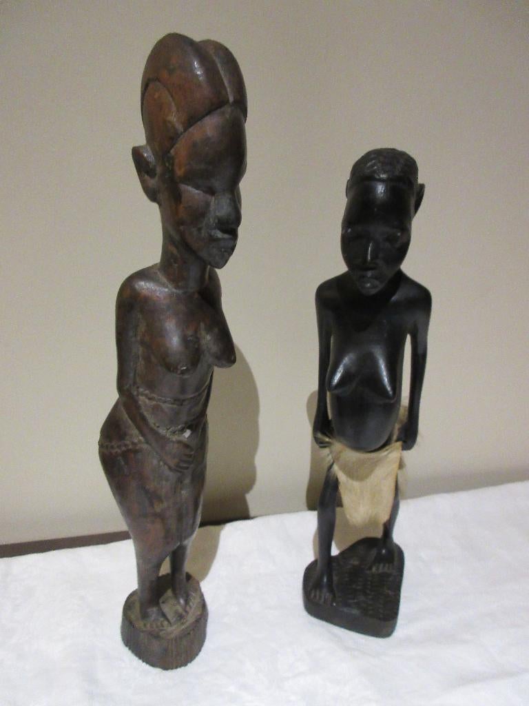 Statue en bois foncé sculpture africaine dames, Enlèvement