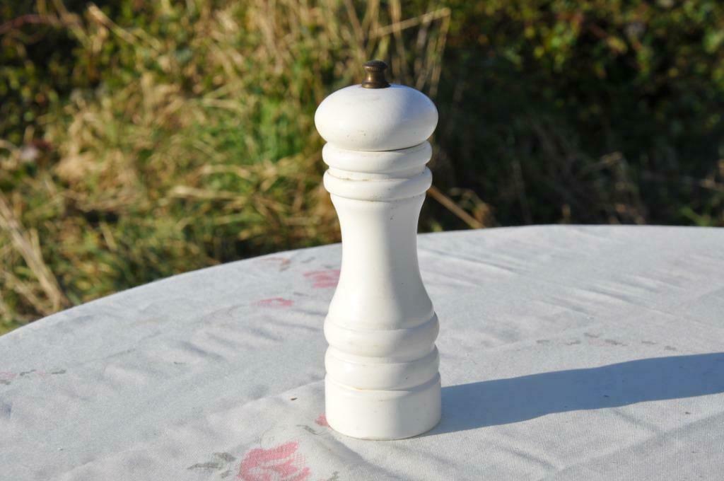 moulin a poivre en bois peint blanc, Ophalen of Verzenden, Gebruikt