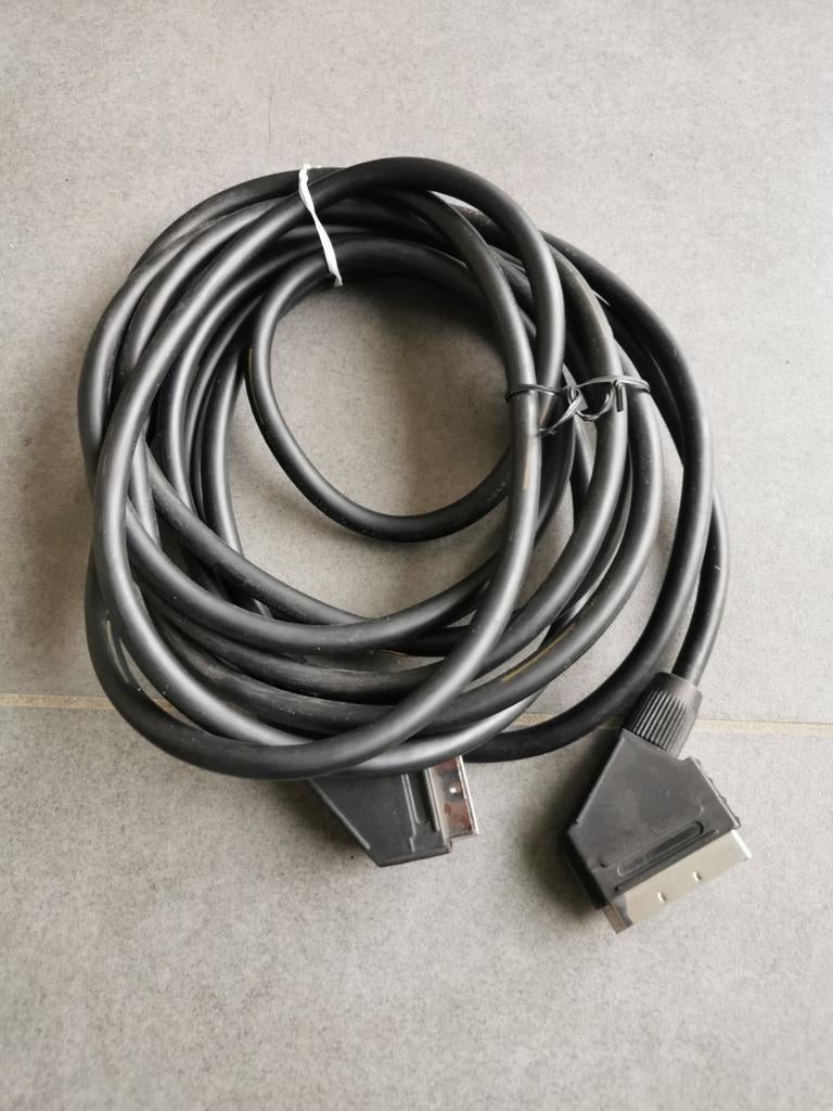 Scart kabel verschillende lengten / Nintendo kabel, Audio, Tv en Foto, Audiokabels en Televisiekabels, Ophalen of Verzenden, Zo goed als nieuw