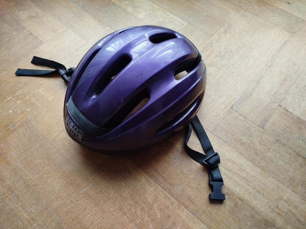 Casque vélo enfant, Garçon ou Fille, Enlèvement ou Envoi, M, Comme neuf